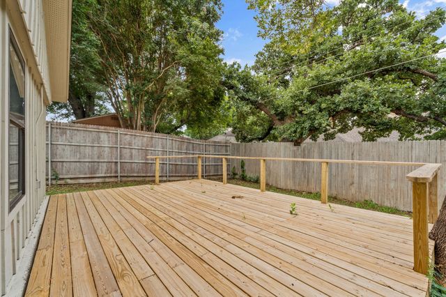 2925 Kimberly Drive, Grapevine, TX 76051