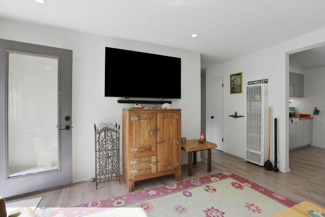 10 Pedrini Way, Lagunitas, CA 94938