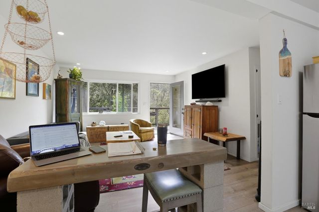 10 Pedrini Way, Lagunitas, CA 94938