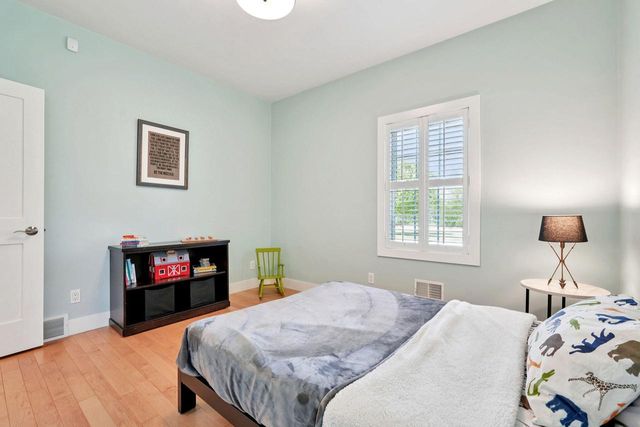 4635 S 10th STREET, Manitowoc, WI 54220
