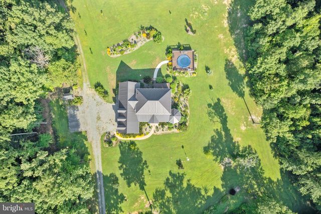 1185 BELLE MEADE RD, Bumpass, VA 23024