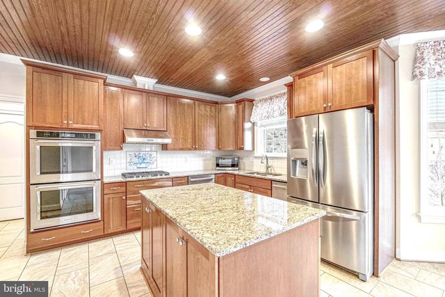 1185 BELLE MEADE RD, Bumpass, VA 23024