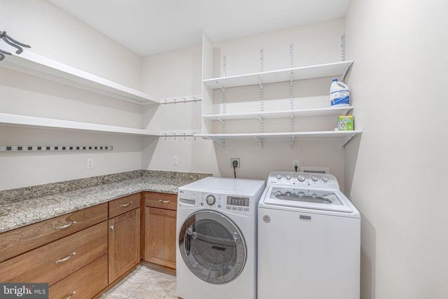 1185 BELLE MEADE RD, Bumpass, VA 23024