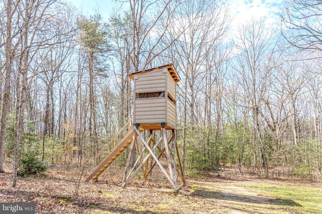 1185 BELLE MEADE RD, Bumpass, VA 23024