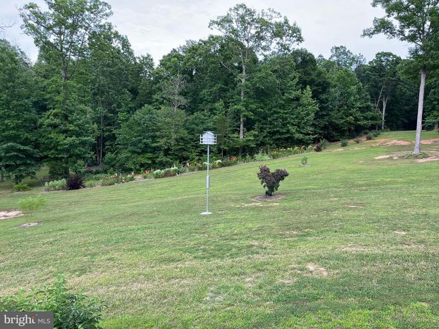 1185 BELLE MEADE RD, Bumpass, VA 23024