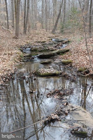 1185 BELLE MEADE RD, Bumpass, VA 23024