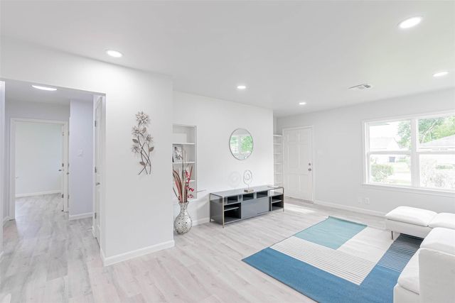 3607 Luca Street, Houston, TX 77021