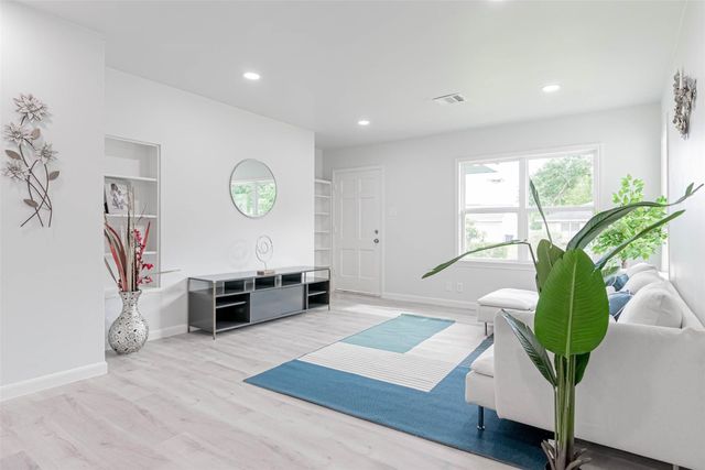3607 Luca Street, Houston, TX 77021