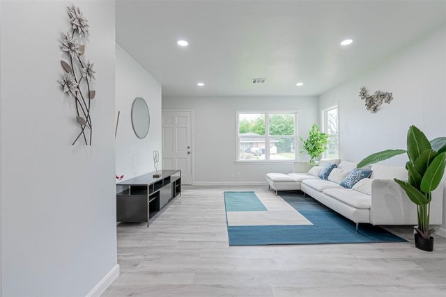 3607 Luca Street, Houston, TX 77021