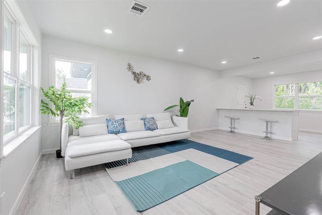 3607 Luca Street, Houston, TX 77021