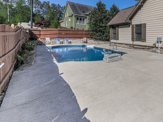 200 Sable Ridge Way, Acworth, GA 30102