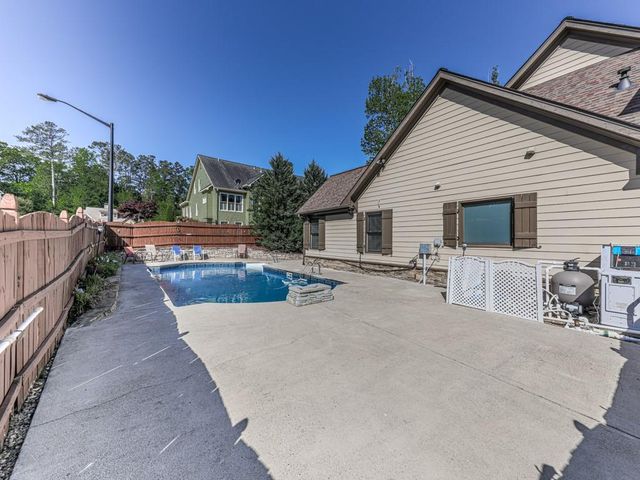 200 Sable Ridge Way, Acworth, GA 30102