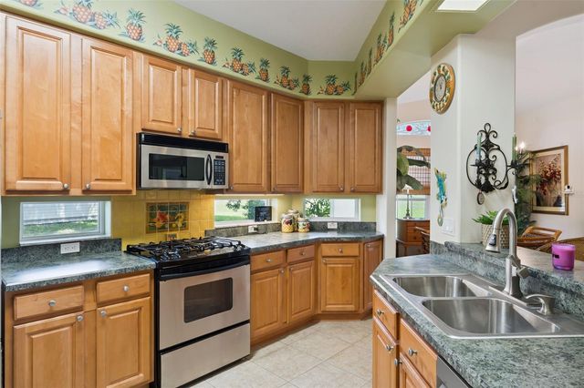 21325 ROYAL TROON DRIVE, Leesburg, FL 34748
