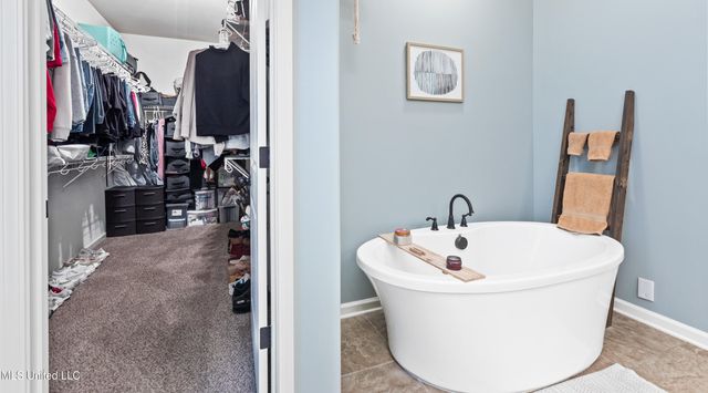 14415 Red Chip Trail, Olive Branch, MS 38654