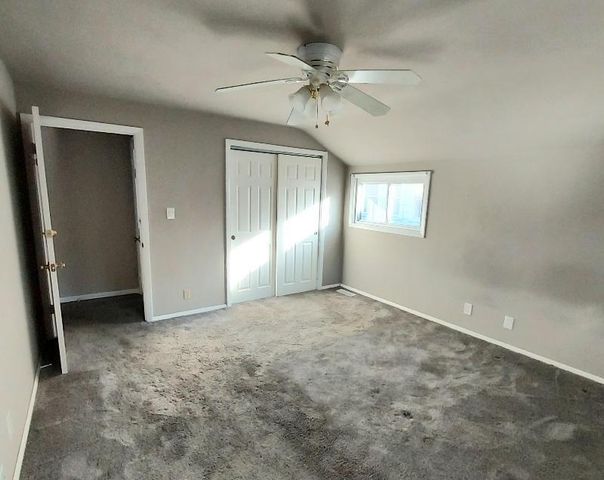 3905 N Farwell AVENUE, Shorewood, WI 53211