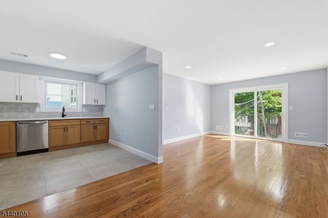 23 Edwin Pl, Newark City, NJ 07112