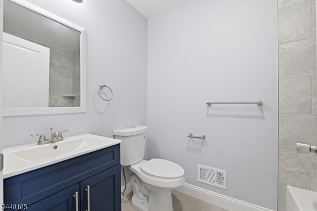 23 Edwin Pl, Newark City, NJ 07112
