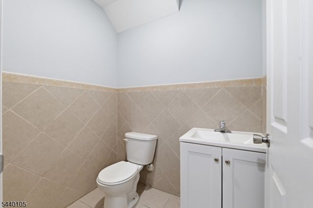23 Edwin Pl, Newark City, NJ 07112