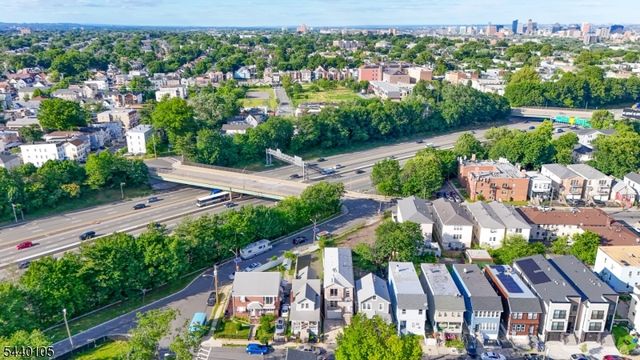 23 Edwin Pl, Newark City, NJ 07112