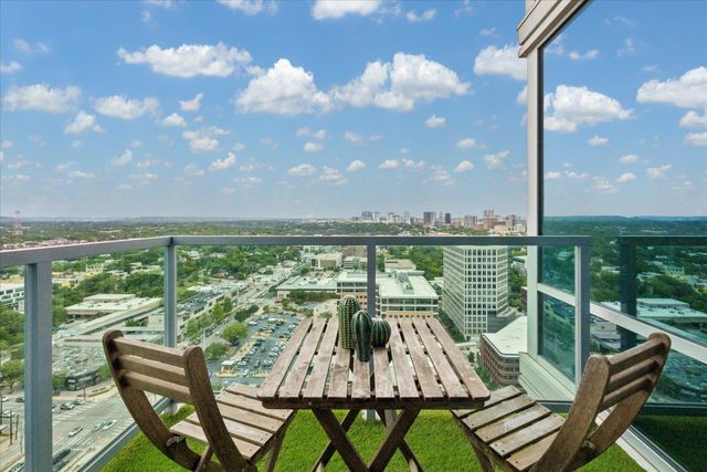 300 Bowie ST 2805, Austin, TX 78703