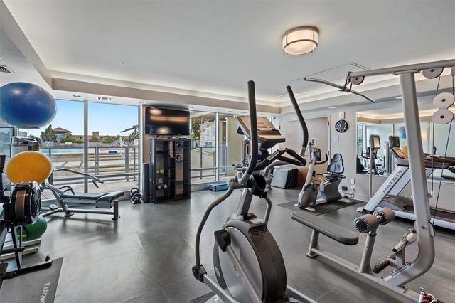 300 Bowie ST 2805, Austin, TX 78703