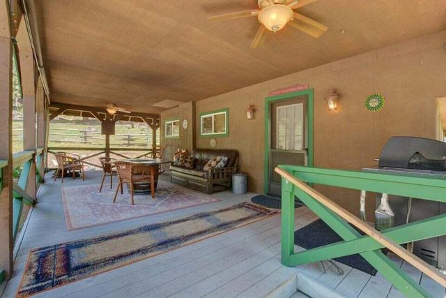 4836 Hyatt Prairie Road, Ashland, OR 97520