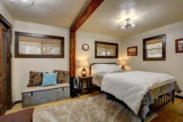 4836 Hyatt Prairie Road, Ashland, OR 97520