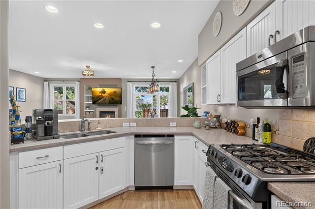 558 S Elm Street, Denver, CO 80246