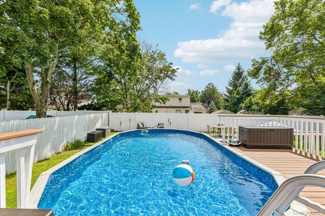 46 Beecher Avenue, East Islip, NY 11730