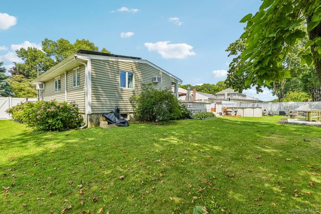 46 Beecher Avenue, East Islip, NY 11730