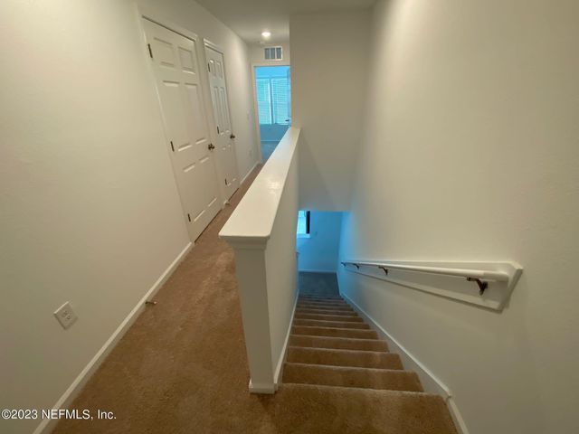 8319 ZENITH Circle, Jacksonville, FL 32256