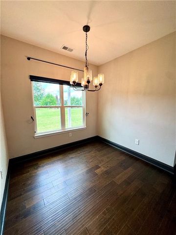 127 Alex Court, Calhoun, GA 30701