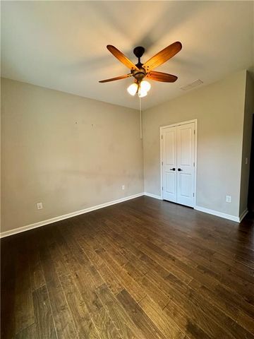 127 Alex Court, Calhoun, GA 30701