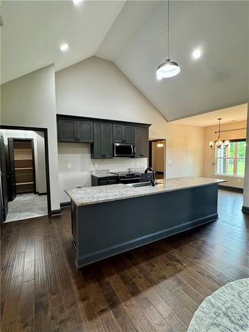 127 Alex Court, Calhoun, GA 30701