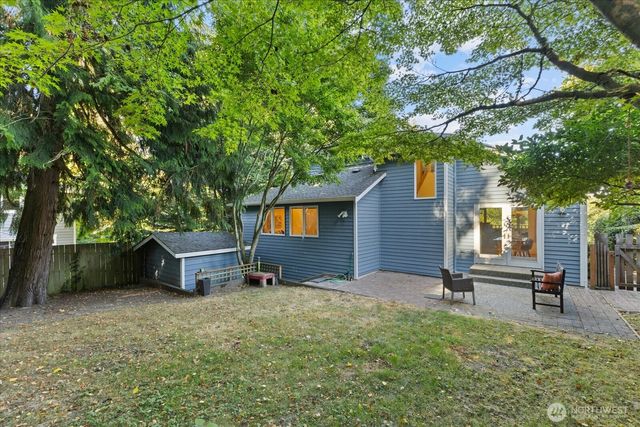 9009 45th Avenue NE, Seattle, WA 98115