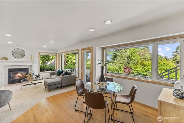 9009 45th Avenue NE, Seattle, WA 98115