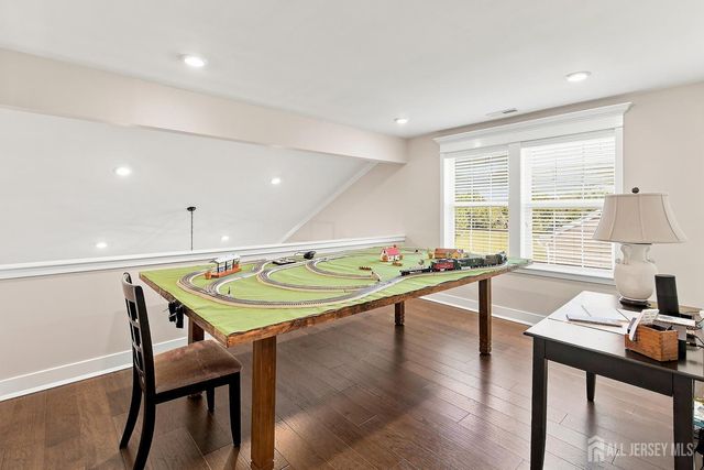 83 Starlight Drive, Monroe, NJ 08831