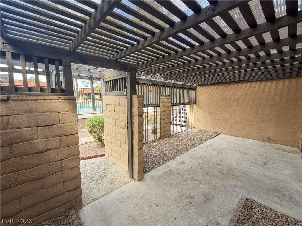 200 Brookside Lane C, Las Vegas, NV 89107 — photo 3
