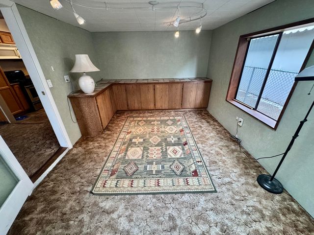 948 S Ivy Street, Medford, OR 97501