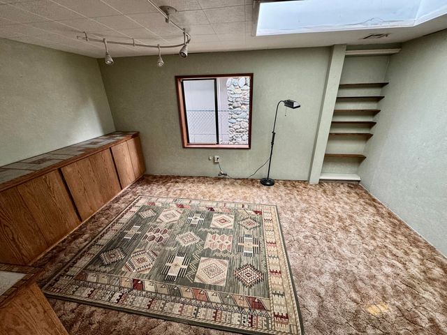 948 S Ivy Street, Medford, OR 97501