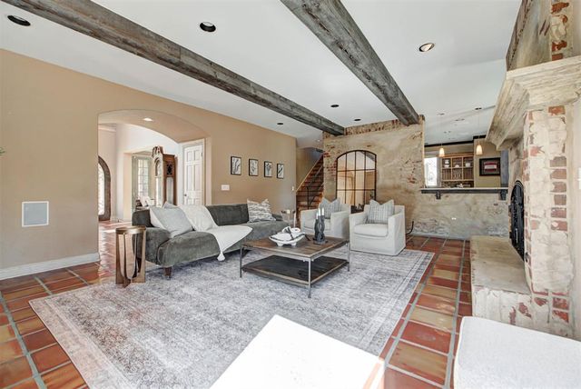 15300 Stoney Spring Road, Edmond, OK 73013