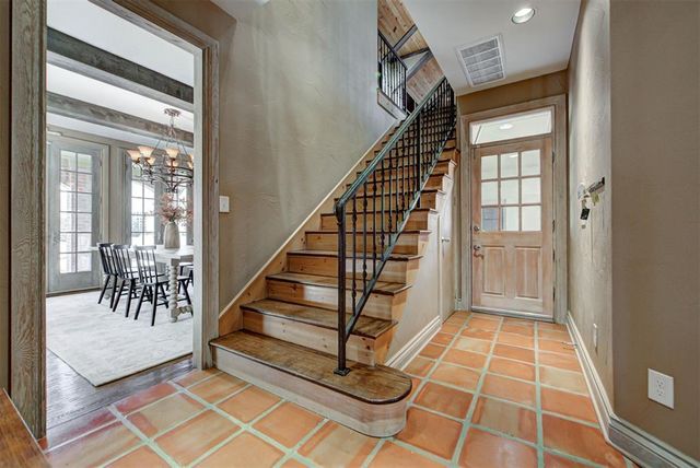 15300 Stoney Spring Road, Edmond, OK 73013