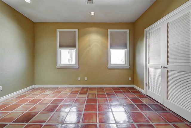 15300 Stoney Spring Road, Edmond, OK 73013