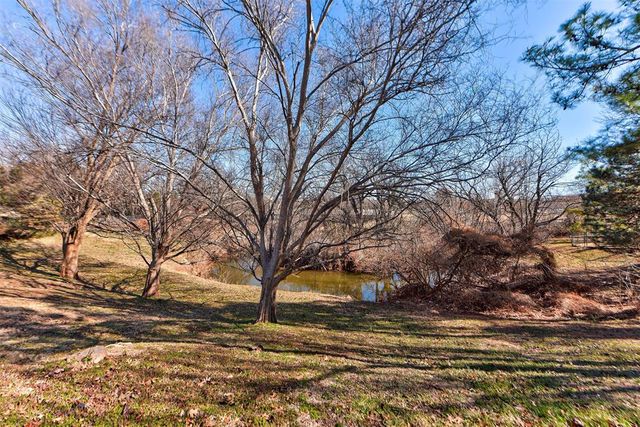 15300 Stoney Spring Road, Edmond, OK 73013