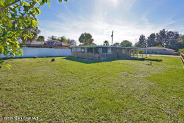 2575 1st Avenue NE, Palm Bay, FL 32905