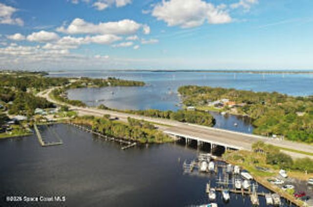 2575 1st Avenue NE, Palm Bay, FL 32905