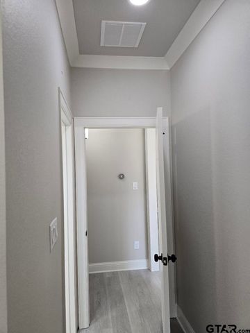 910 Alex Dr, Whitehouse, TX 75791