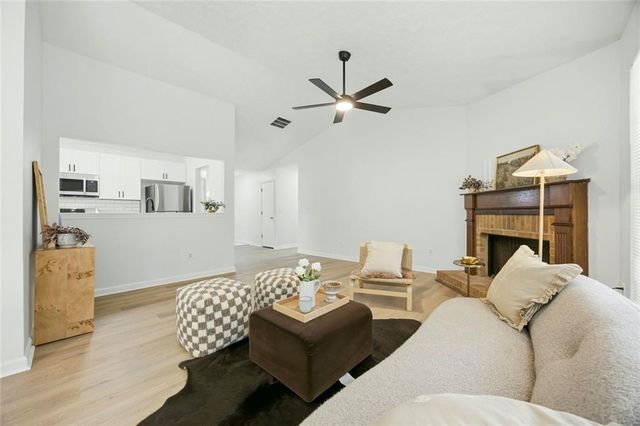 10855 Mortons Circle, Johns Creek, GA 30022