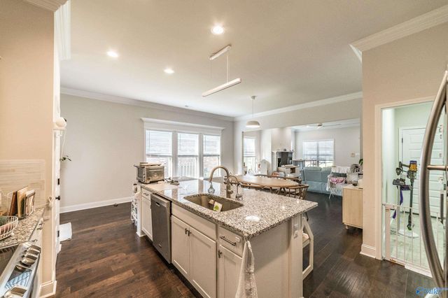 3013 Peevey Creek Lane, Owens Cross Roads, AL 35763