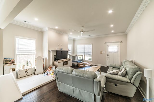 3013 Peevey Creek Lane, Owens Cross Roads, AL 35763